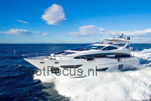 Azimut Grande 30 Metri beoordelingen en specificaties